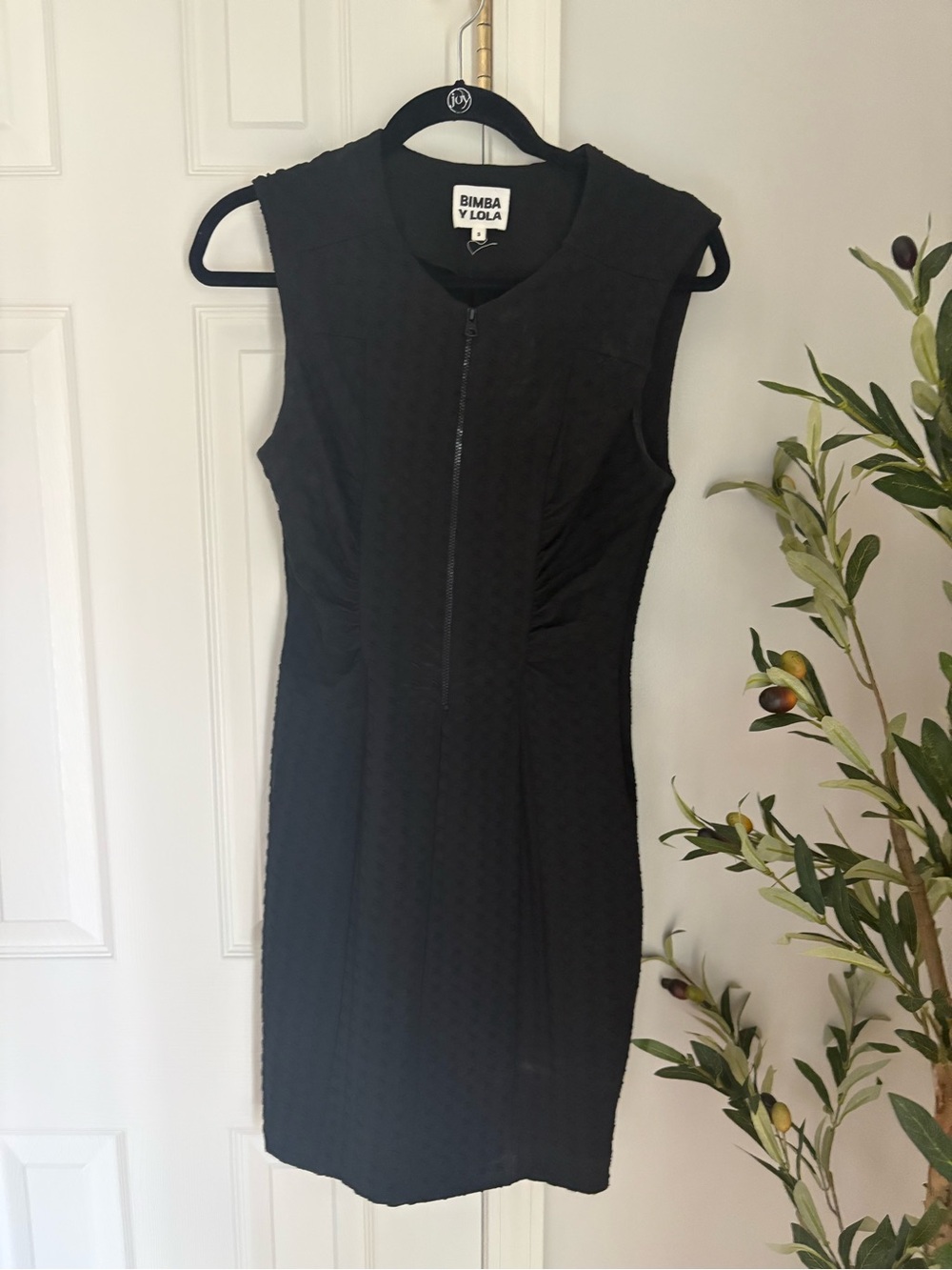 Bimba y Lola Black Sleeveless Sheath Dress